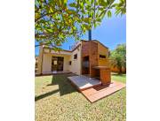Casa en Venta en Condominio de 3 habitaciones, toda en planta baja, Luque, Zona Conmebol