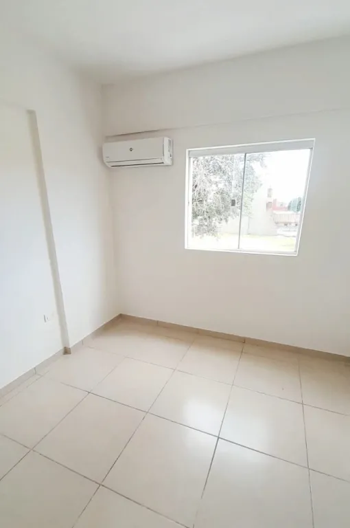 Vendo Departamento Monoambiente con Garage en Edificio Alborada — foto 3