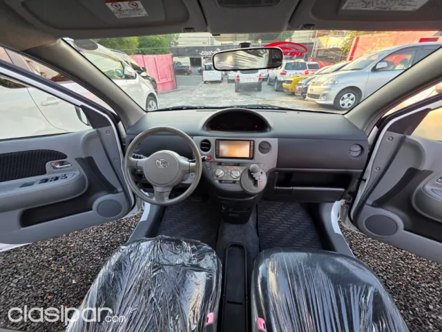 Toyota Sienta 2007 — foto 3