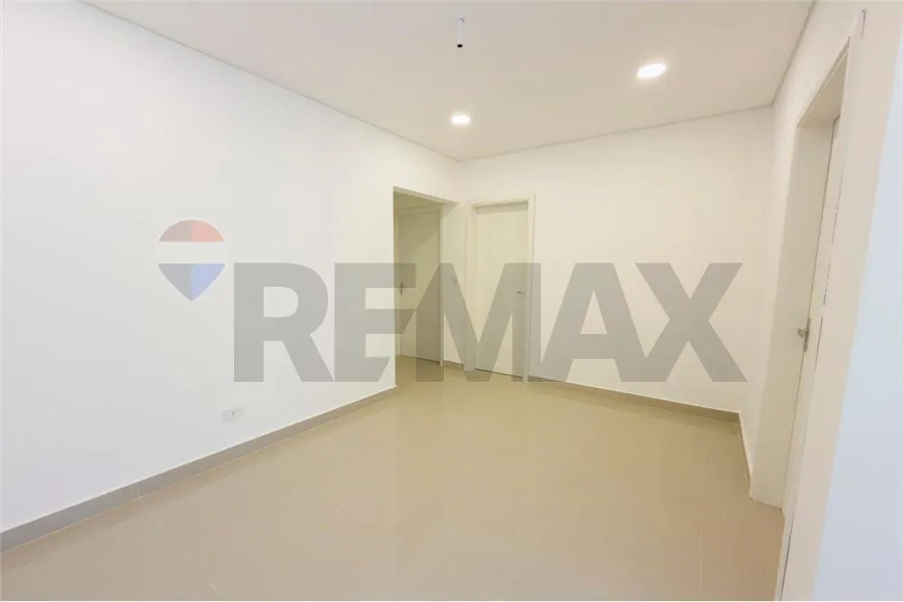 VENDO DUPLEX A ESTRENAR EN SAJONIA — Foto 3