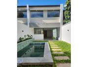 DÚPLEX EN VENTA – ZONA CONMEBOL.