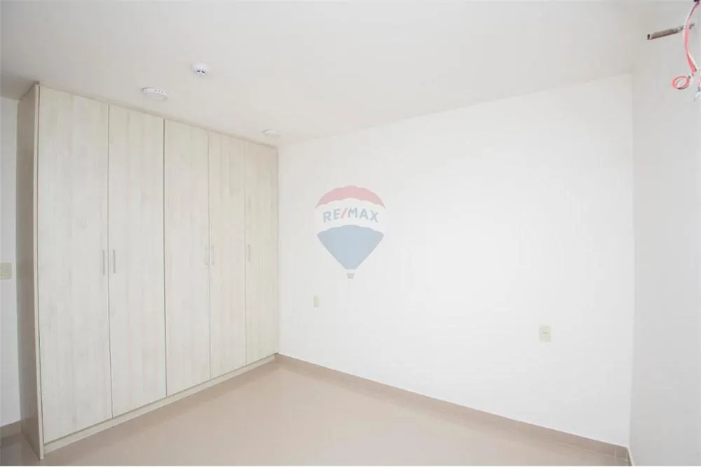 EDIFICIO ENTERO CON 8.5% DE RENTABILIDAD ACTUAL EN BARRIO SAN VICENTE — foto 3
