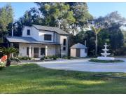 EN VENTA EXCLUSIVA RESIDENCIA CON 57.100 M2. DE TERRENO, EN ALTOS, DEPTO. DE CORDILLERA