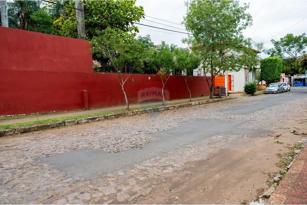 Santísima Trinidad: terreno premium sobre avenida. — foto 3
