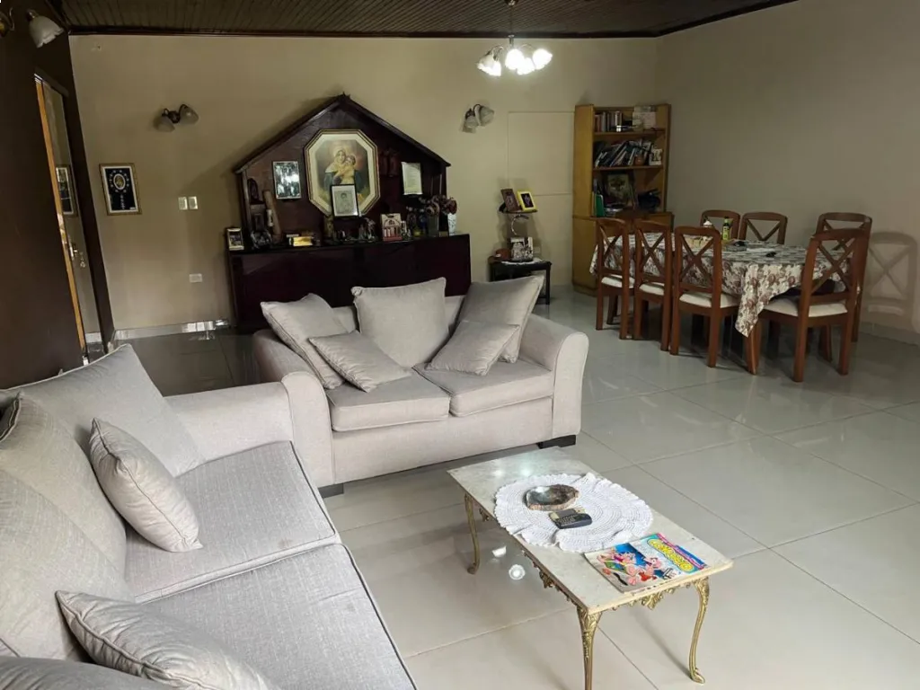 VENDO CASA COLONIAL EN SAN LORENZO — foto 2