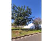 TERRENO EN BARRIO CERRADO ARAPOTY DE MARIANO R. ALONSO