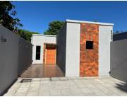 Vendo Chalet de 3 dormitorios en Villa Elisa a estrenar con piscina zona barrio Remanso y