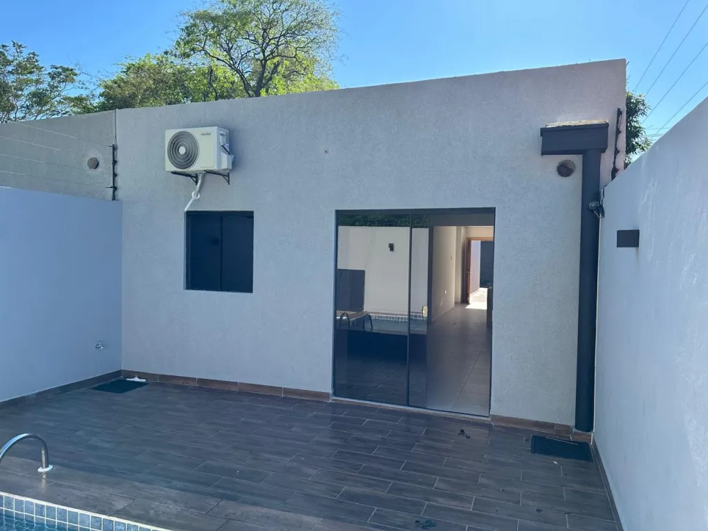 Vendo Chalet de 3 dormitorios en Villa Elisa a estrenar con piscina zona barrio Remanso y — foto 3