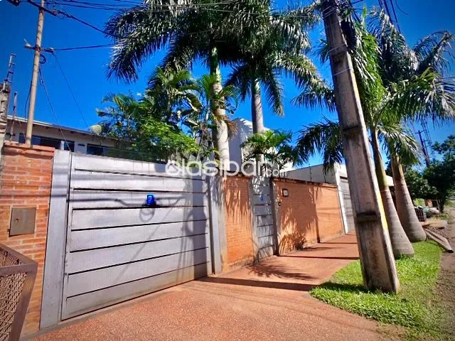 VENDO PROPIEDAD A REFACCIONAR EN EL BARRIO LOS LAURELES — foto 2