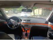 MERCEDES BENZ E 200