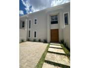 VENDO DUPLEX A ESTRENAR DE 3 DORMITORIOS EN FERNANDO ZONA NORTE 🏘️