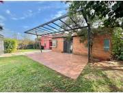 En Venta Hermosa Casa en Planta Baja en Surubi’i - Barrio Alta Loma V088