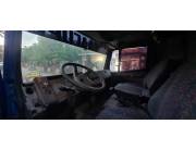 VENDO ‼️ CAMION DE CARGA CON FURGON DE 8 TONELADAS MERCEDES-BENZ 814 AÑO 94.