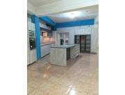 QUERÉS RENOVAR Ó EQUIPAR TU COCINA???