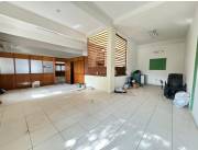 vendo edificio de 4 pisos -barrio Petirossi