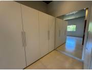 Duplex Minimalista 3 Suites / Area de servicio / Piscina