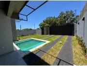 Duplex Minimalista 3 Suites / Area de servicio / Piscina