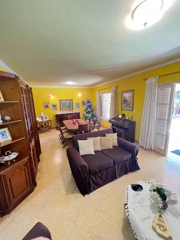 VENDO DUPLEX 4 DORMITORIOS EN RECOLETA ASUNCIÓN — foto 2