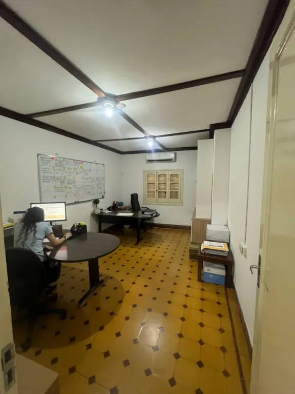 BO LAS MERCEDES, COL. INTER: 459 M2, P CASA U OFICINA, EXCELENTE UBICACIÓN, 330.000 USD. — foto 2