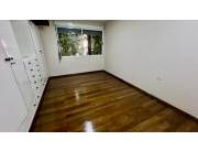 Vendo amplio departamento de 3 dormitorios en Manora