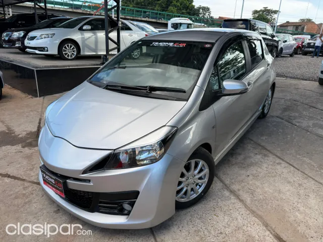 Toyota Vitz 2014 — foto 3