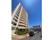 Frente Al Colegio San José, Renovado 2 Dormitorios + área De Serv