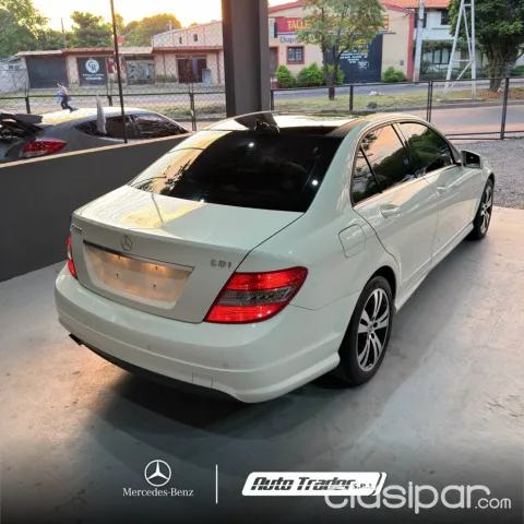 Mercedes-Benz C 220 2011 — foto 5