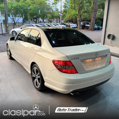 Mercedes-Benz C 220 2011 — foto 7