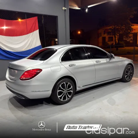 Mercedes-Benz C 200 2015 — foto 7