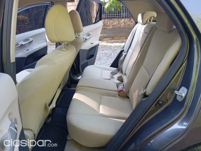 Toyota Auris 2007 — foto 8