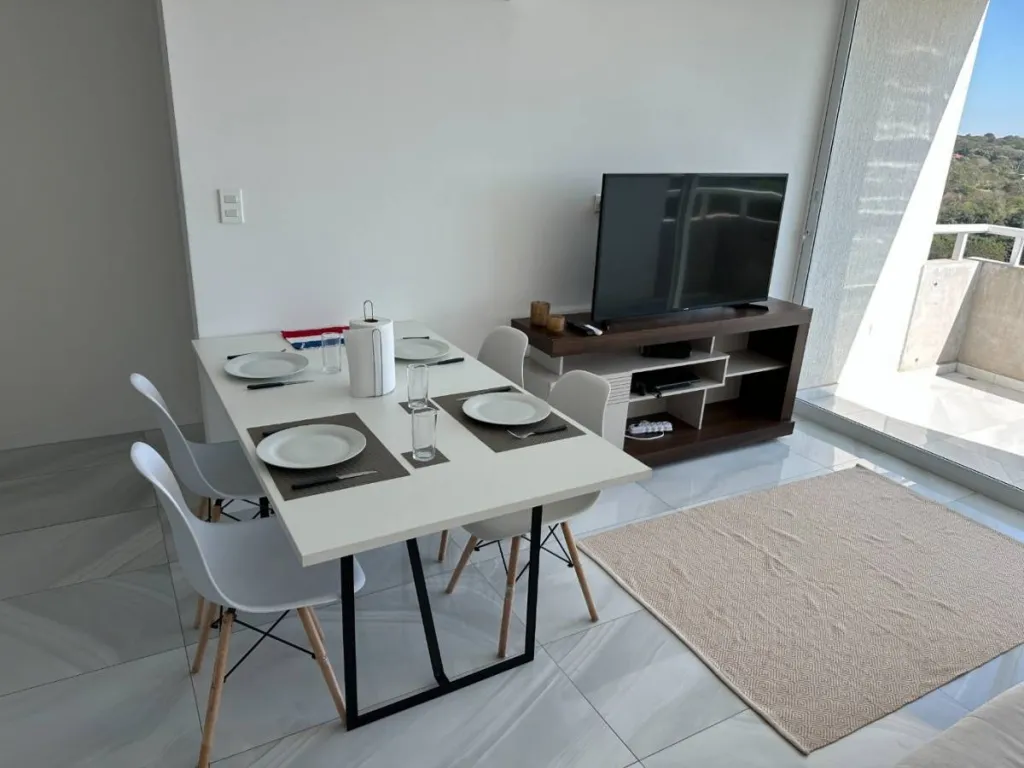 VENDO DEPARTAMENTO AMOBLADO 2 DORMITORIOS EN ALTAMIRA SURUBII — foto 3