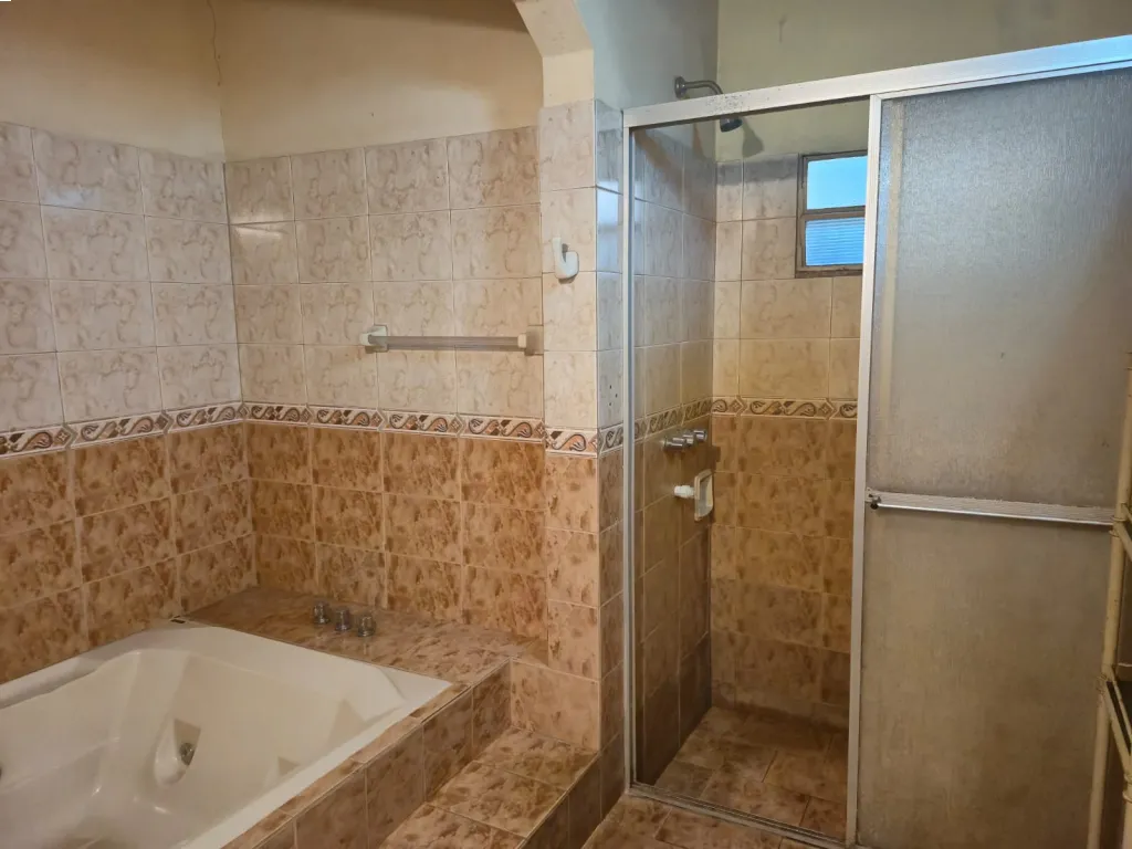 Casa en venta – Barrio Villa Adela, Luque — foto 2