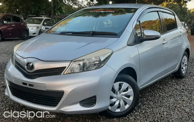 Toyota Vitz 2012 - foto 2