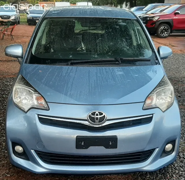 Toyota New Ractis 2011 — foto 4