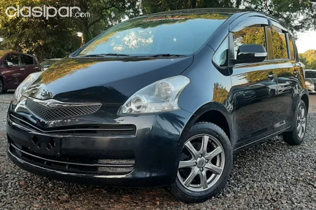 Toyota Ractis 2010 - foto 2