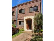 🏡Alquilo hermoso dúplex en condominio en Lambaré - z/Itá Enramada COD A0645