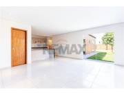 Casa en Venta en Central Luque Loma Merlo Aztecas