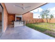 Casa en Venta en Central Luque Loma Merlo Aztecas