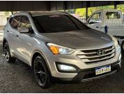 HYUNDAI SANTA FE AÑO 2014 AUTOMÁTICO DIÉSEL IMPECABLE ESTADO RECIBO VEHÍCULO