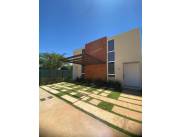 Alquilo Dúplex en Luque dentro de barrio cerrado