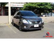 NISSAN VERSA SL 2019