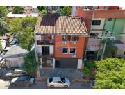 VENDO DEPOSITO CON DEPARTAMENTOS EN LAMBARE