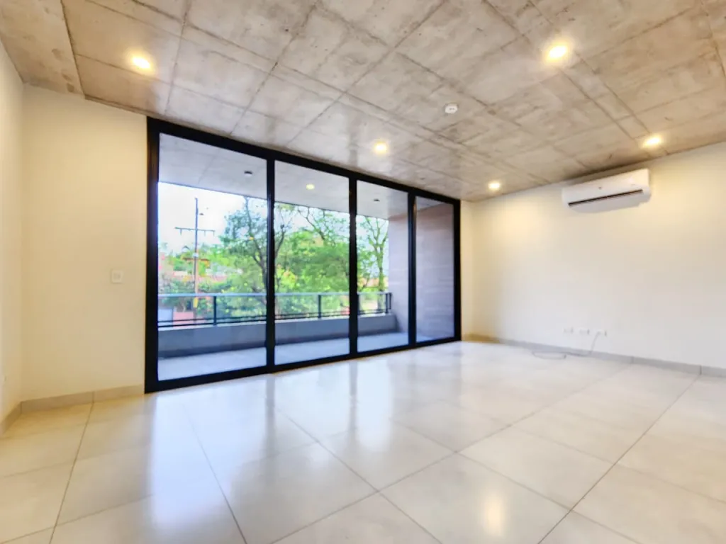 VENDO DEPARTAMENTO DE 2 HABITACIONES EN BARRIO JARA!! — foto 3