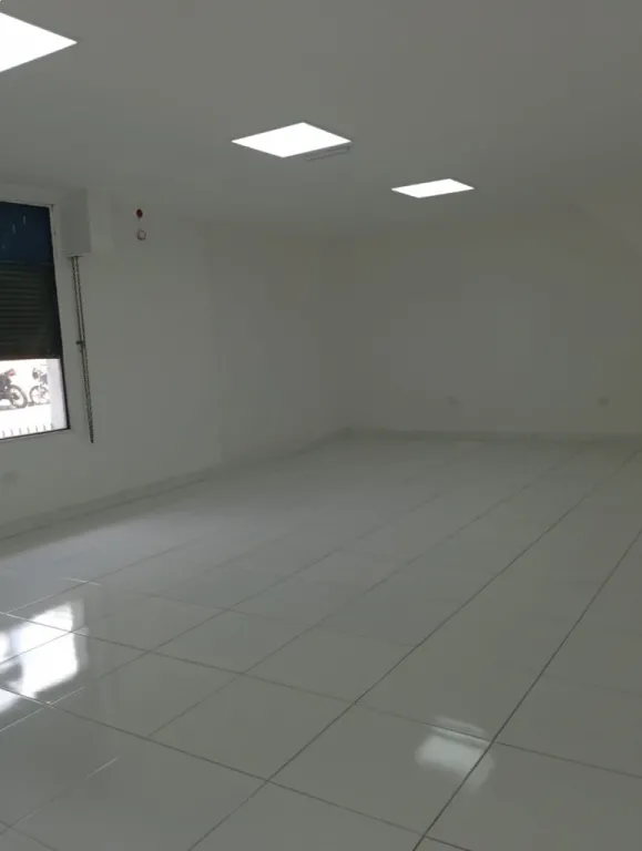 ALQUILO SALON Y OFICINAS 190 M2, ASUNCION, Zona Mall Excelsior — foto 3