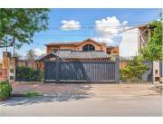 Gran residencia ubicada en la Zona de Laguna Grande