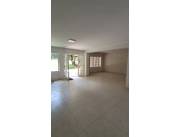 ALQUILO CASA EN ASUNCION, MBURUCUYA COD 4598