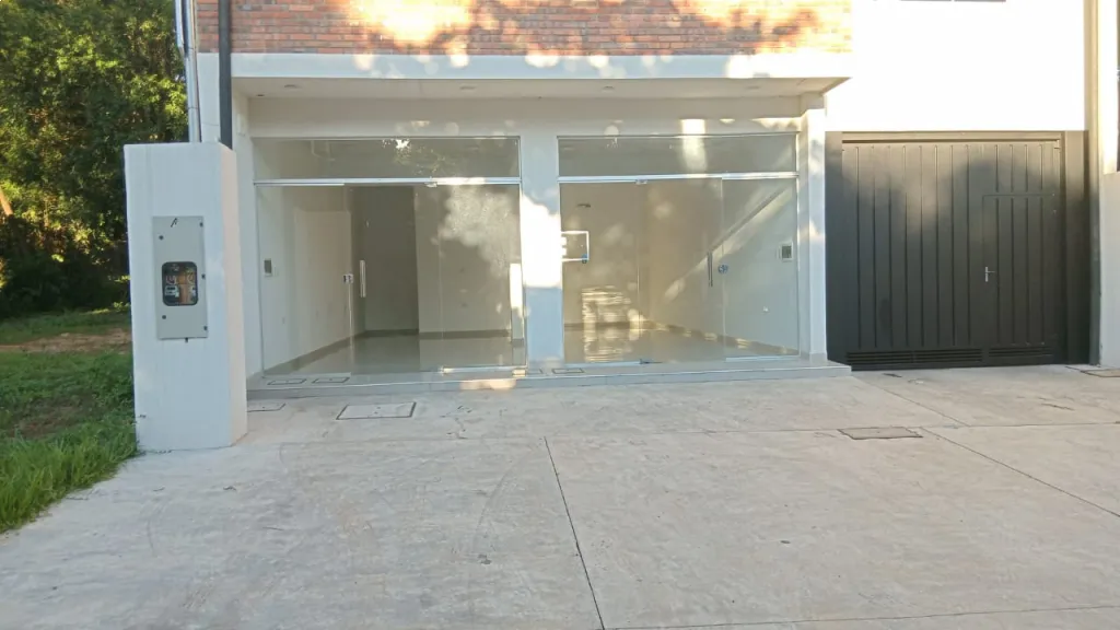 📍 ¡ESTRENA TU NEGOCIO EN EL CENTRO DE YPACARAÍ! 🚀 — фото 2