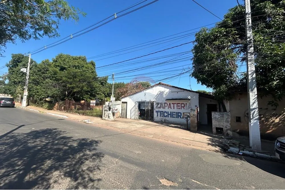 TERRENO EN LAMBARE SOBRE AVENIDA ROA BASTOS — foto 3