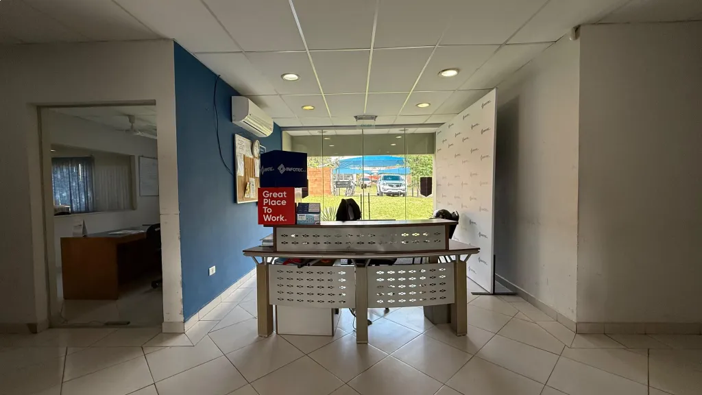 EN VENTA OFICINA CORPORATIVA EN LUQUE‼️Propiedad de CALLE A CALLE.📌 — фото 3