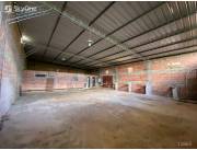 VENDO DEPOSITO Y SHOWROOM